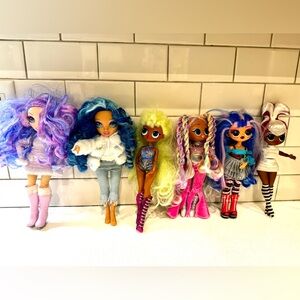 Set of 6 LOL and Rainbow High Dolls